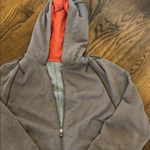 Men’s Lululemon hoodie, two tone hood. XL